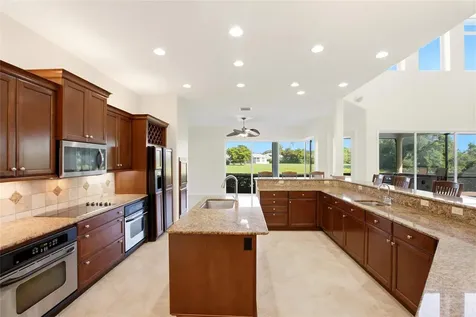 8417 Lone Eagle Way Sarasota FL 34241