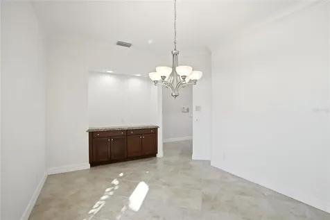 8417 Lone Eagle Way Sarasota FL 34241