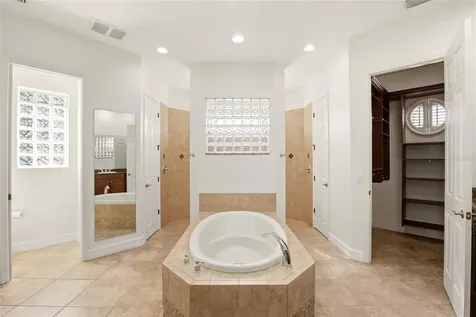 8417 Lone Eagle Way Sarasota FL 34241