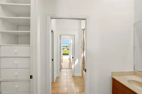 8417 Lone Eagle Way Sarasota FL 34241