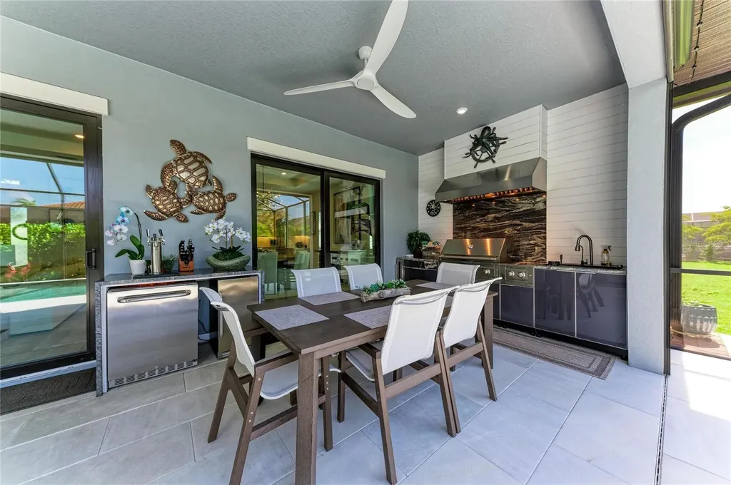 1814 5th St E Palmetto FL 34221