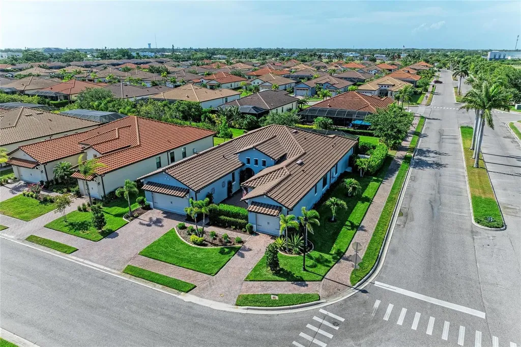 1814 5th St E Palmetto FL 34221