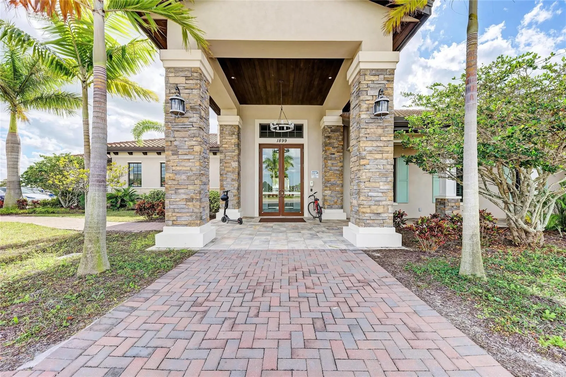 1814 5th St E Palmetto FL 34221