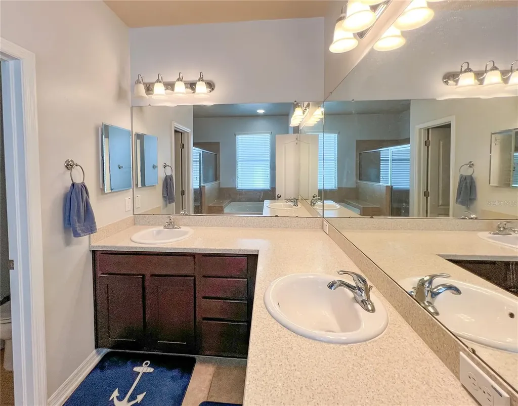 6906 Boulder Run Loop Wesley Chapel FL 33545