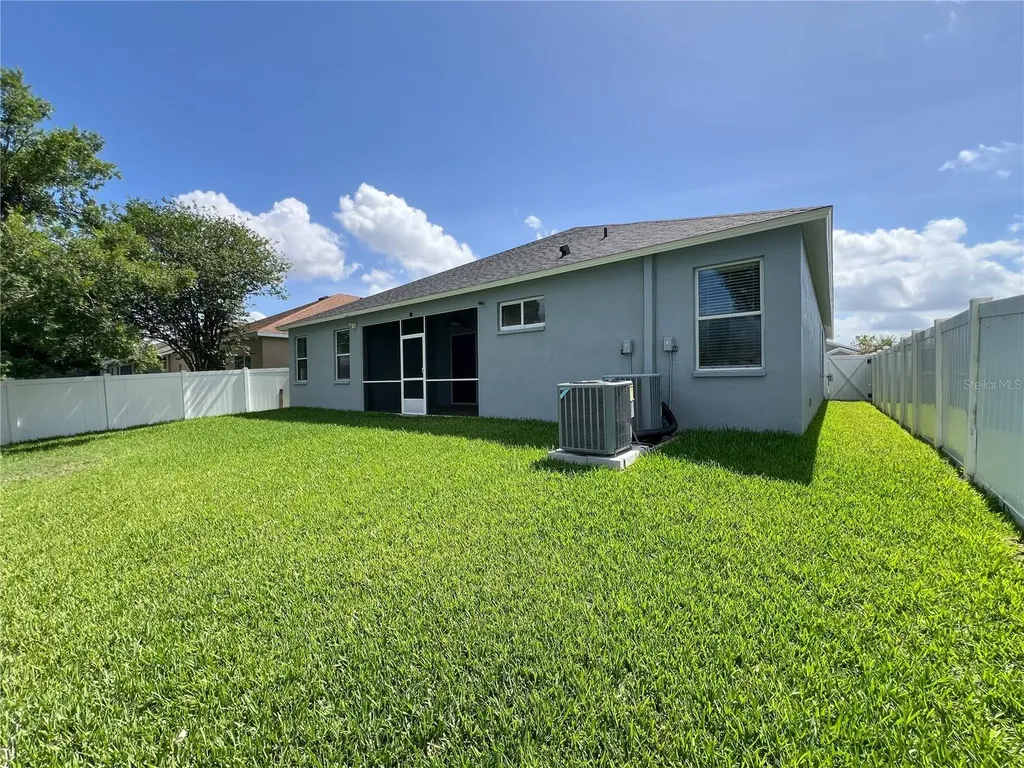 6906 Boulder Run Loop Wesley Chapel FL 33545