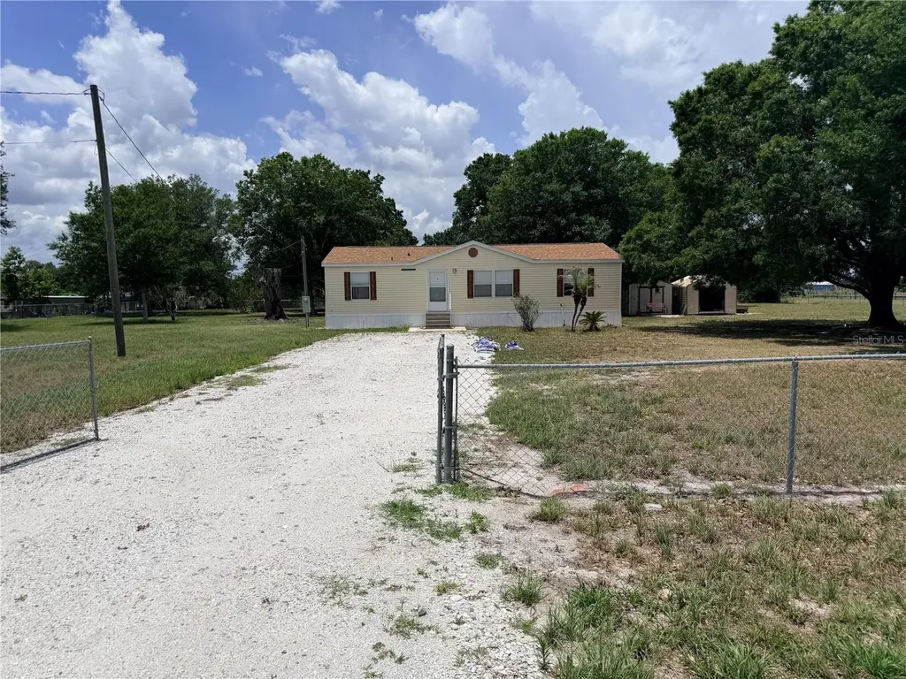 33 Ridge Road Frostproof FL 33843