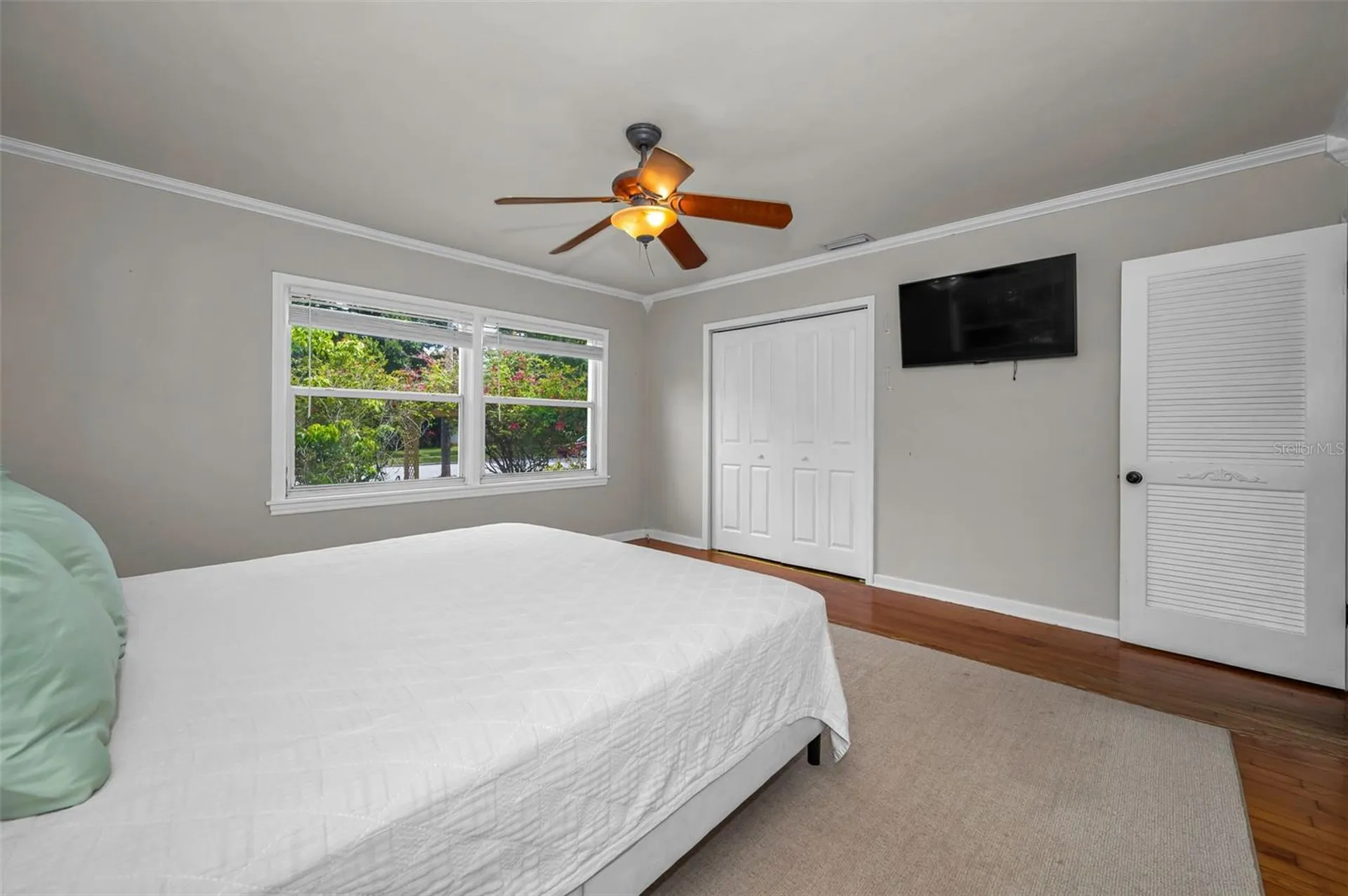 4994 17th Avenue N St Petersburg FL 33710