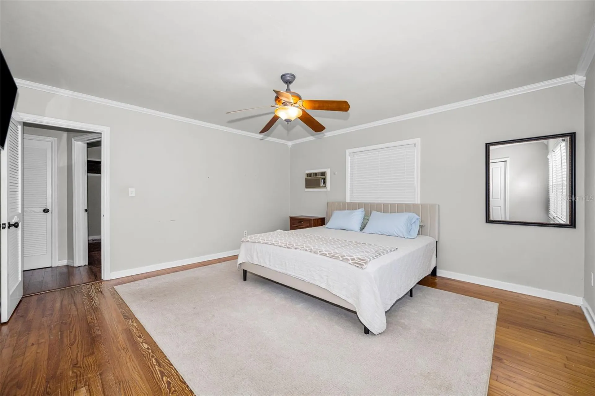 4994 17th Avenue N St Petersburg FL 33710