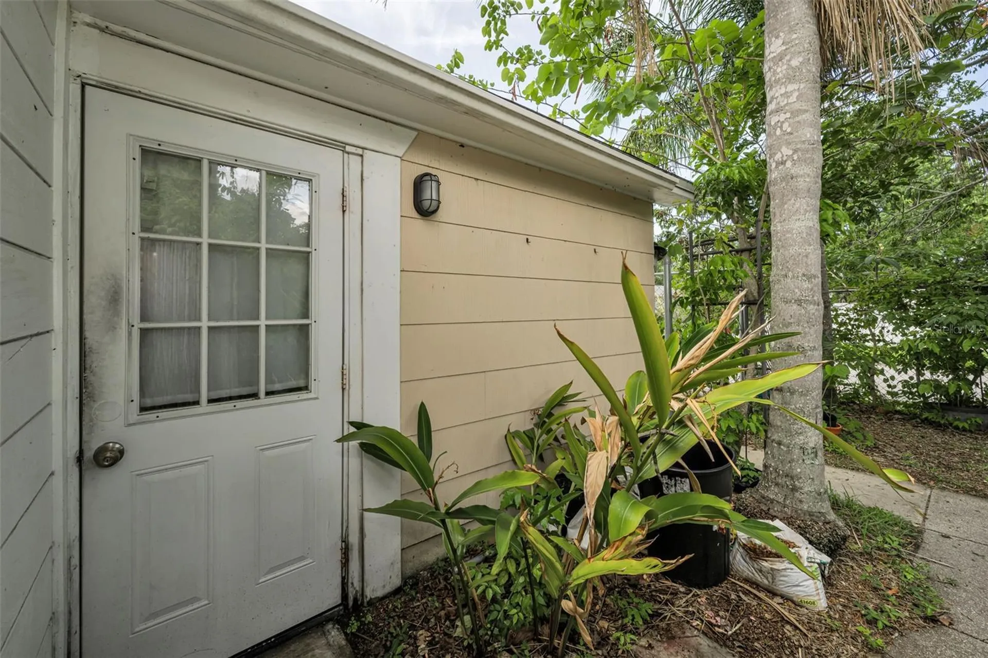 4994 17th Avenue N St Petersburg FL 33710