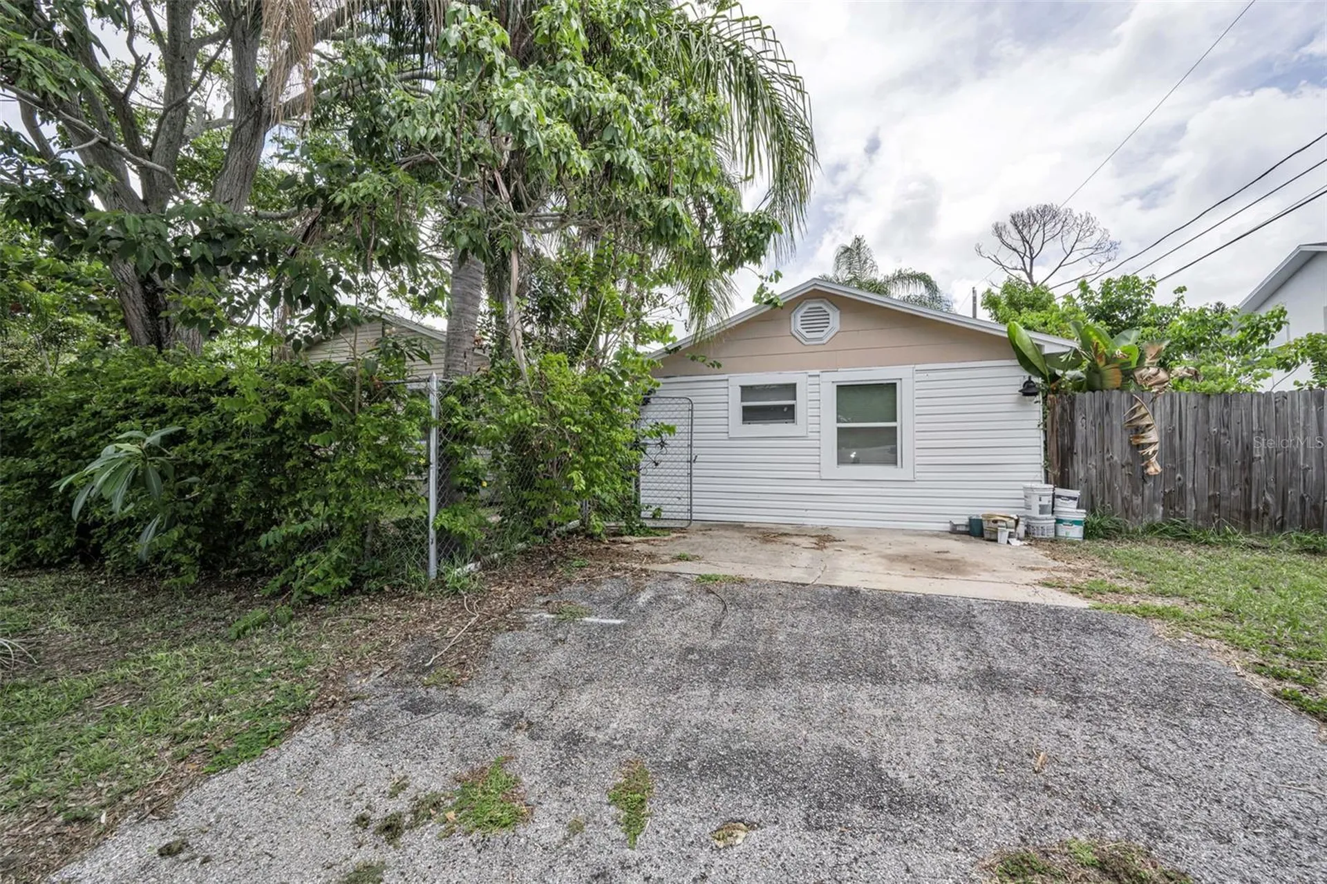 4994 17th Avenue N St Petersburg FL 33710