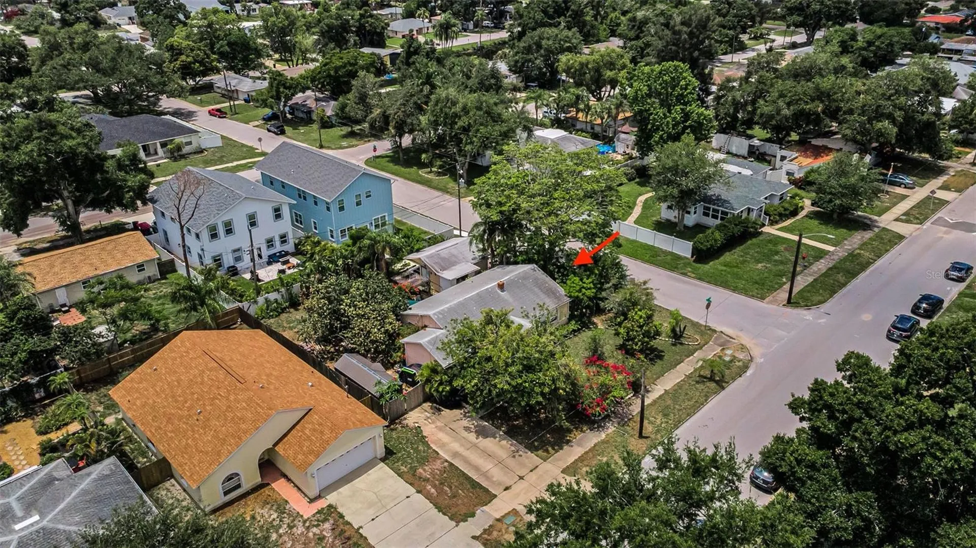 4994 17th Avenue N St Petersburg FL 33710