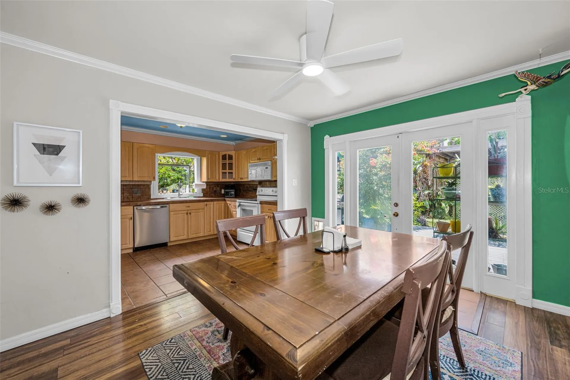4994 17th Avenue N St Petersburg FL 33710