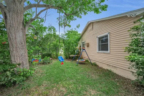 4994 17th Avenue N St Petersburg FL 33710