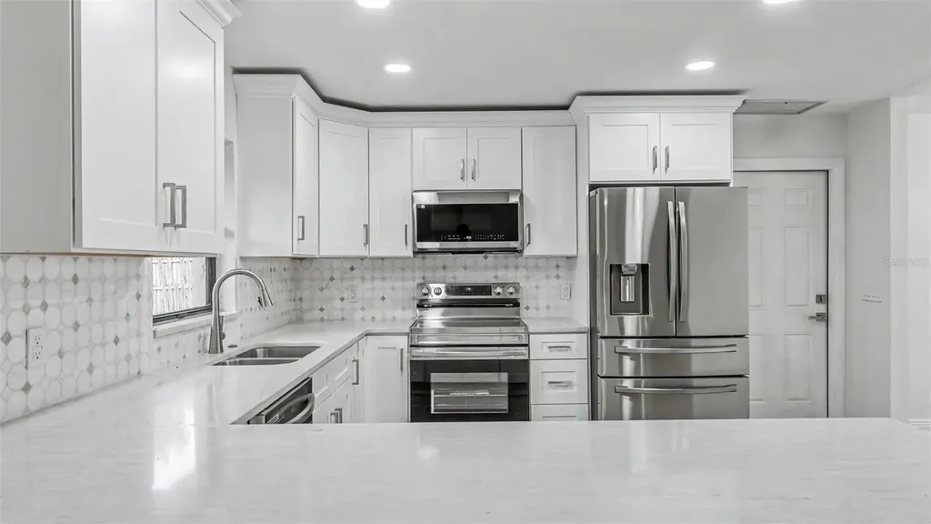 801 Cedar Knoll Drive S Lakeland FL 33809