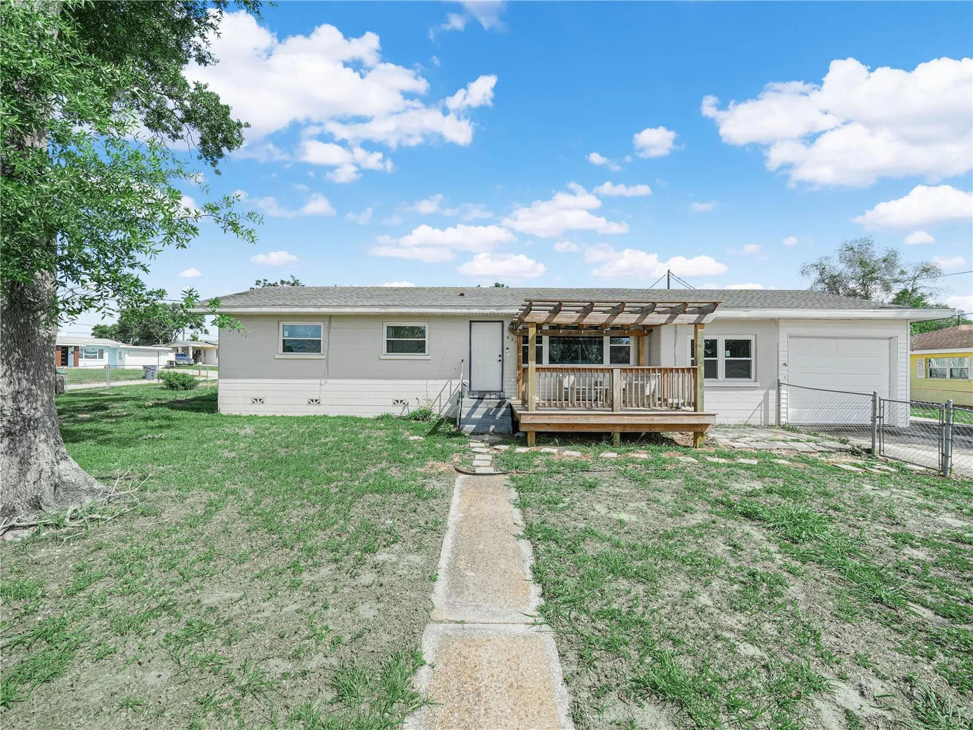 231 Ridge Manor Drive Lake Wales FL 33853