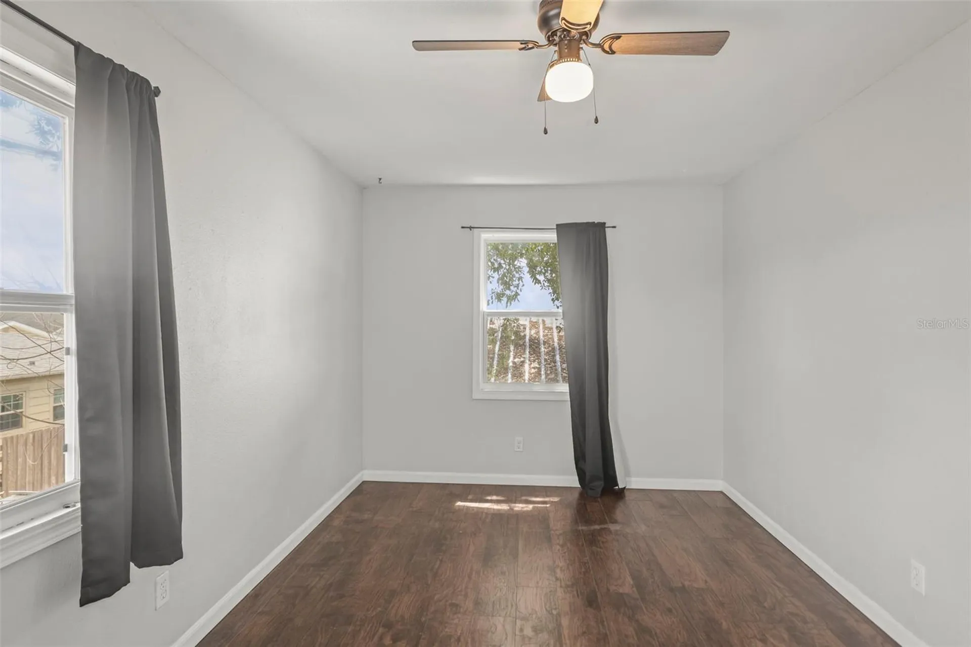 1511 35th Avenue N St Petersburg FL 33704