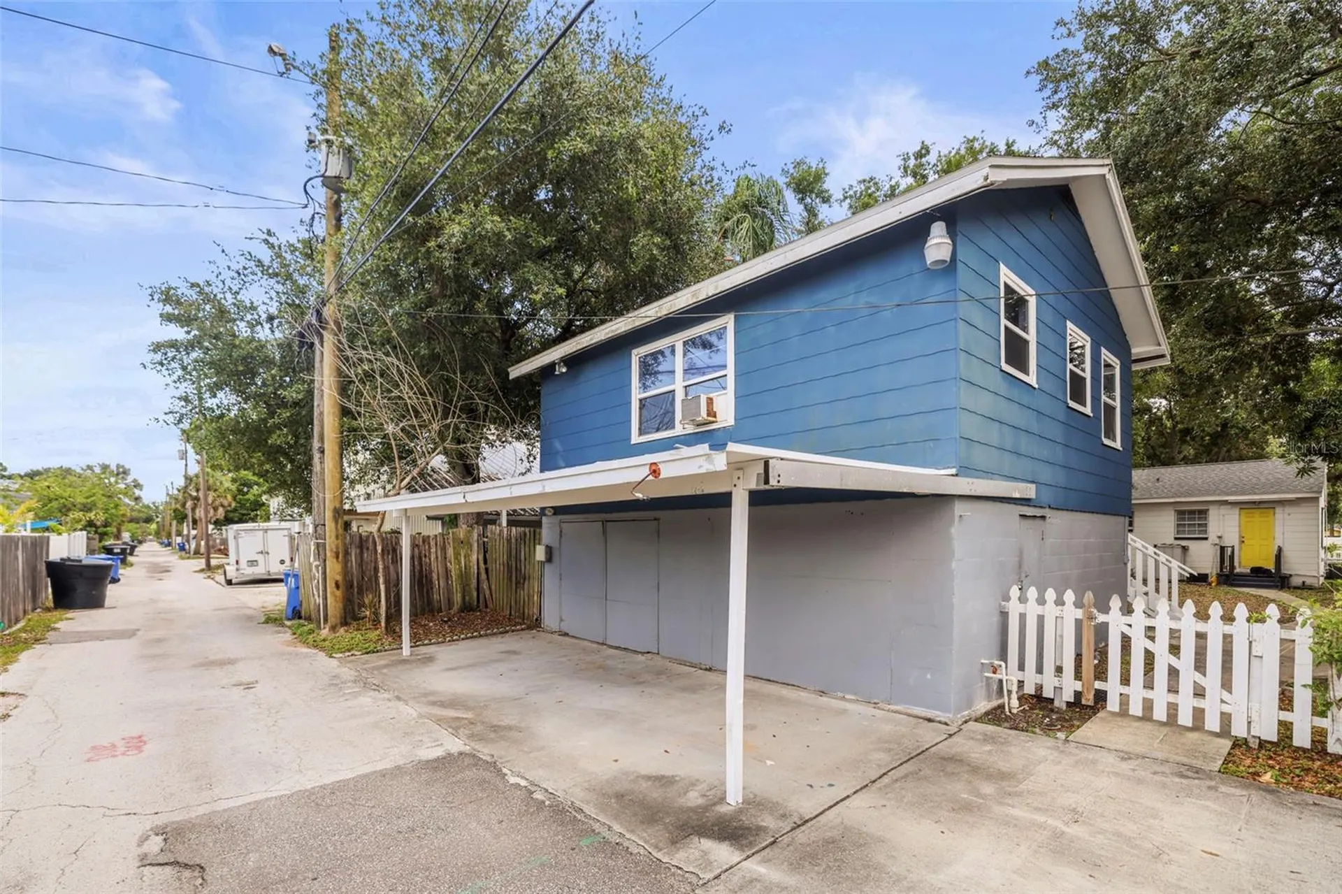 1511 35th Avenue N St Petersburg FL 33704