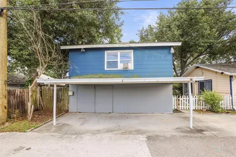 1511 35th Avenue N St Petersburg FL 33704