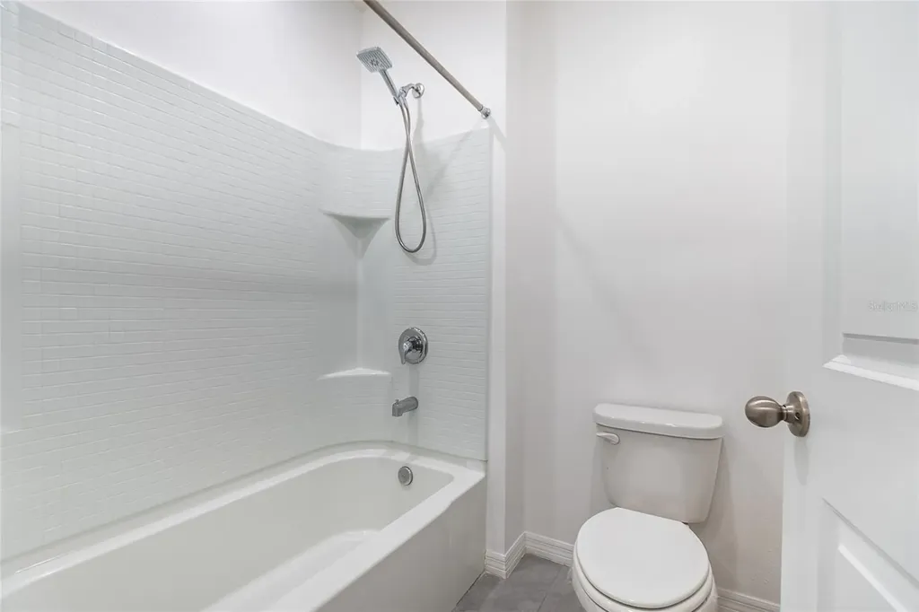 17448 Harvest Moon Way Bradenton FL 34211