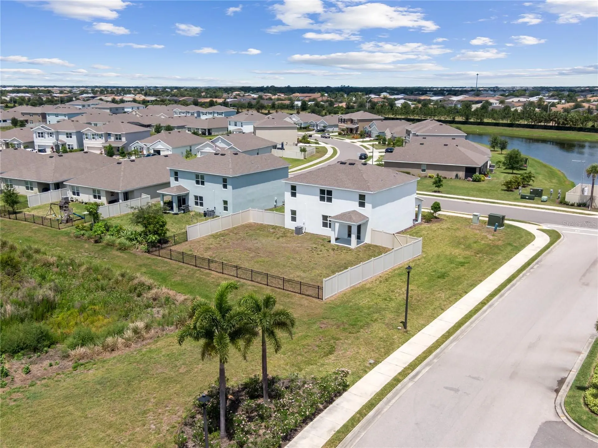 17448 Harvest Moon Way Bradenton FL 34211