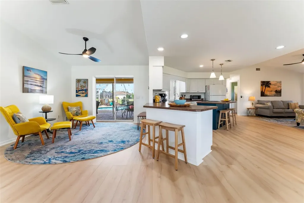176 Mark Twain Lane Rotonda West FL 33947
