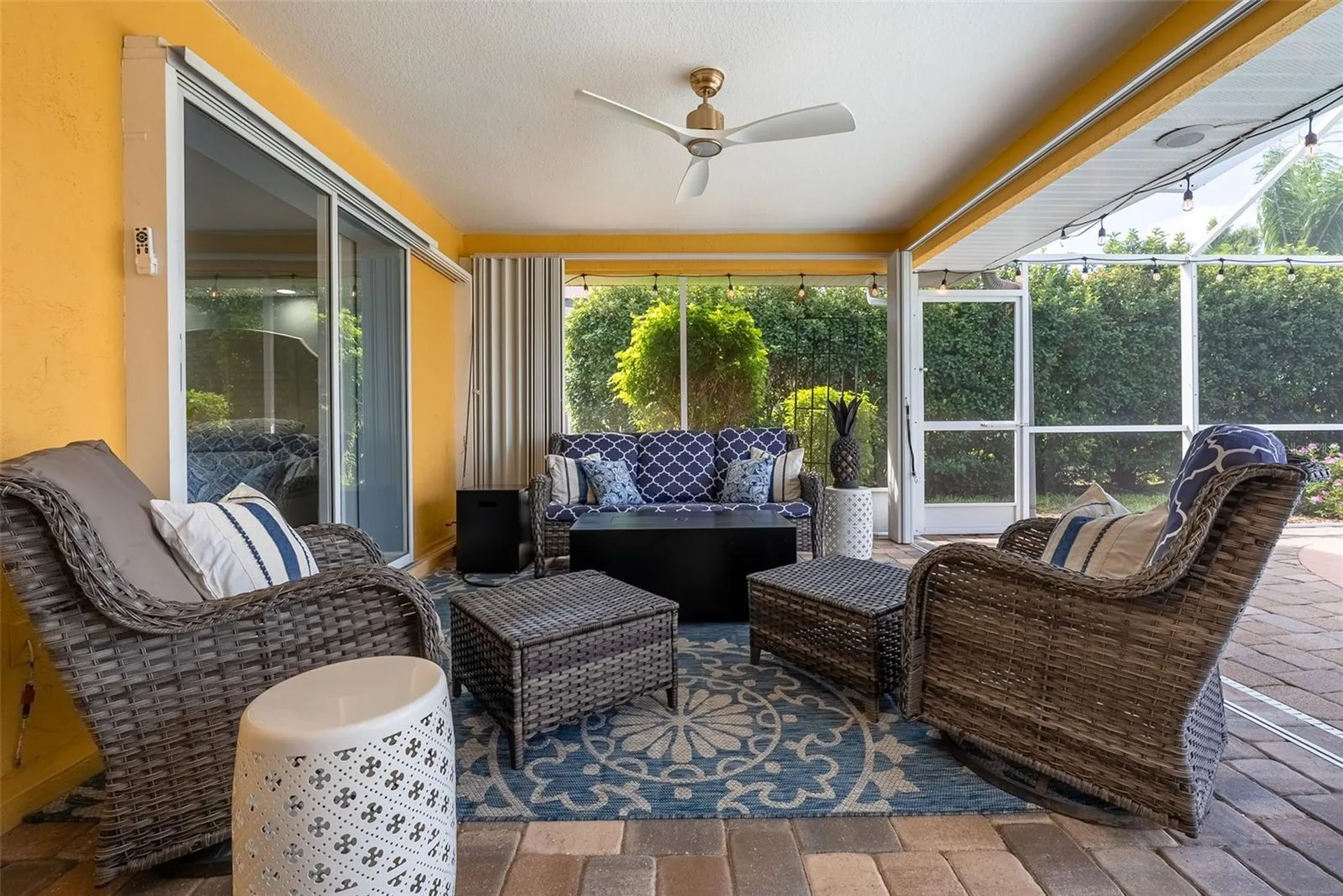 176 Mark Twain Lane Rotonda West FL 33947