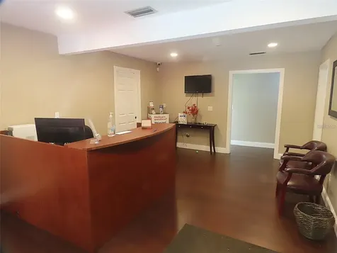 657 Maitland Avenue Altamonte Springs FL 32701
