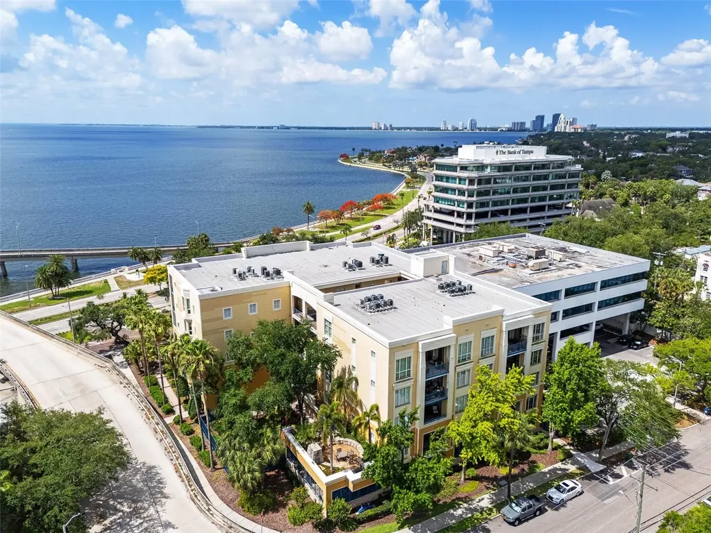509 W Bay Street Tampa FL 33606