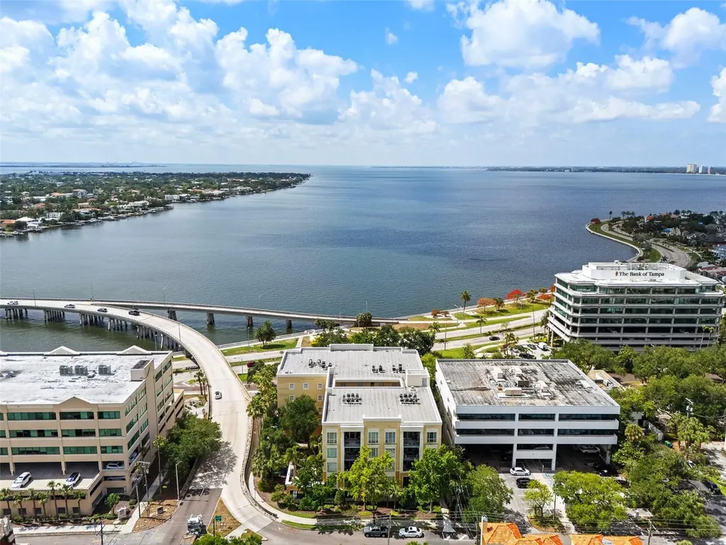 509 W Bay Street Tampa FL 33606