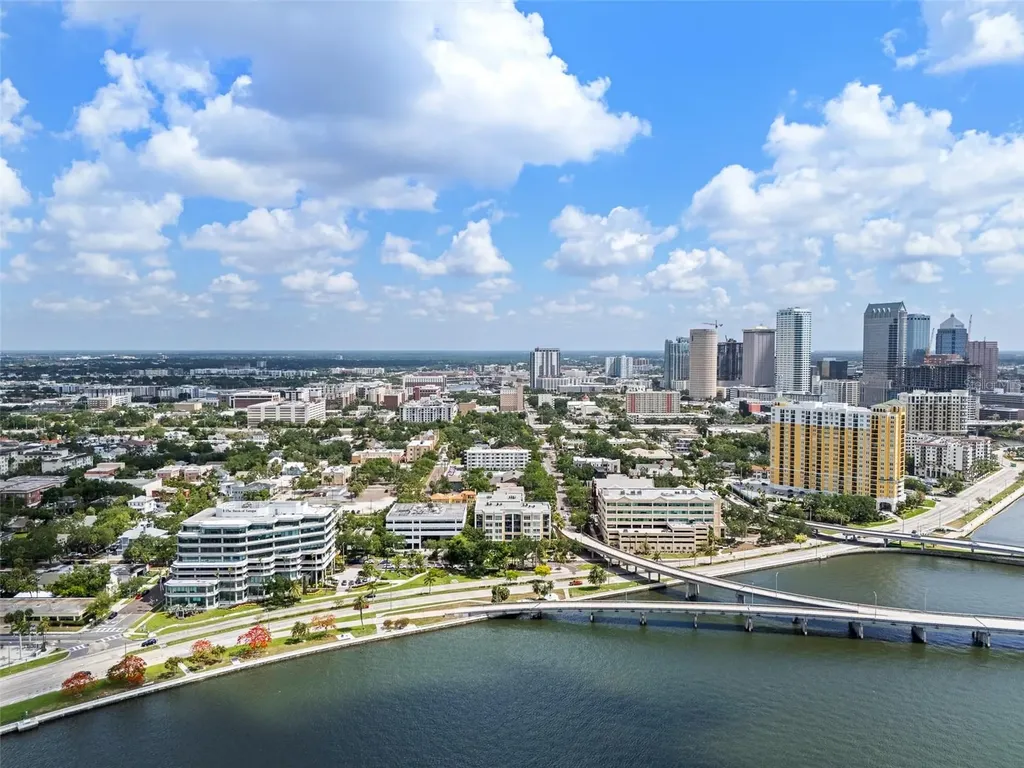 509 W Bay Street Tampa FL 33606