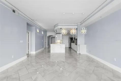 509 W Bay Street Tampa FL 33606