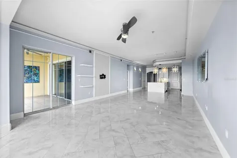 509 W Bay Street Tampa FL 33606
