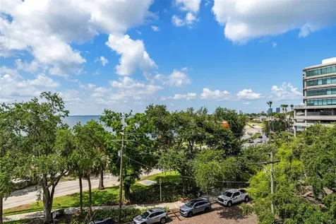 509 W Bay Street Tampa FL 33606