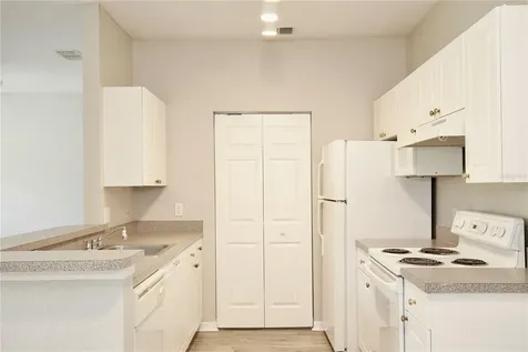 822 Grand Regency Point Altamonte Springs FL 32714
