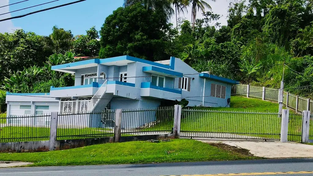 172 Km, Hm 3.3 Bo Canaboncito Caguas PR 00725