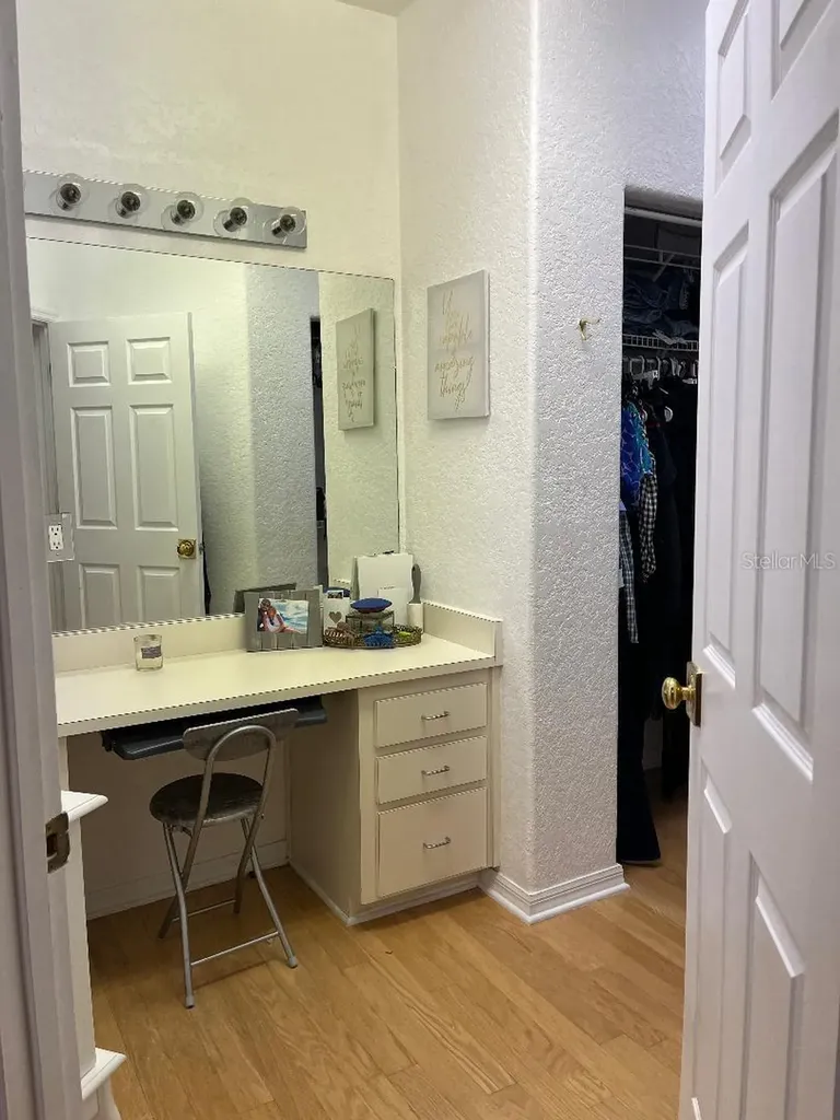 9726 Tiffany Oaks Lane Tampa FL 33612