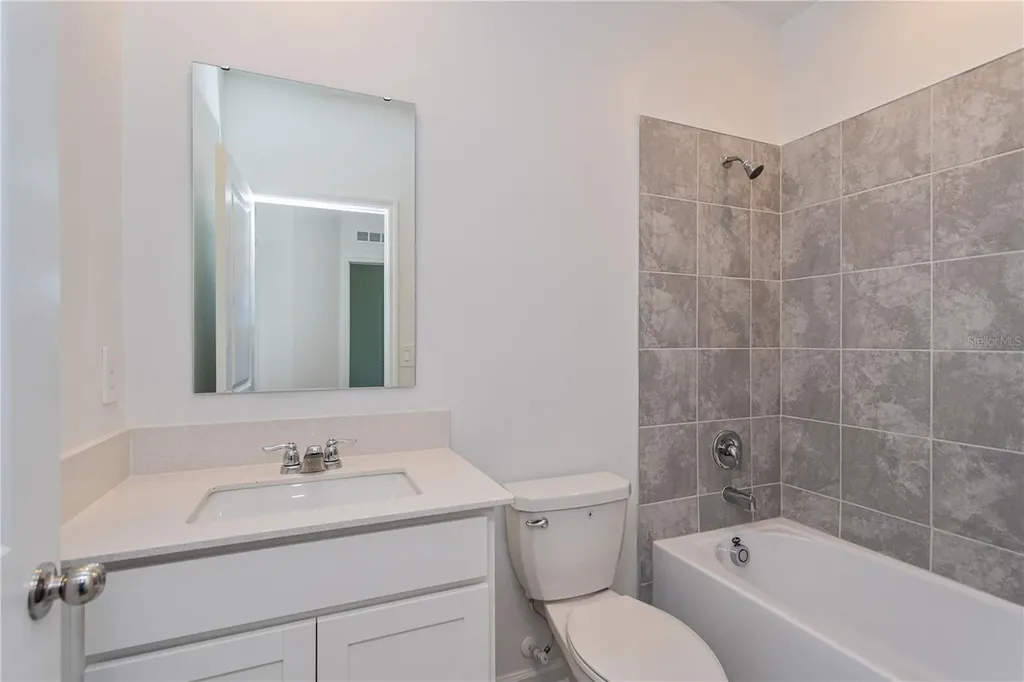 3227 Laurent Loop Davenport FL 33837