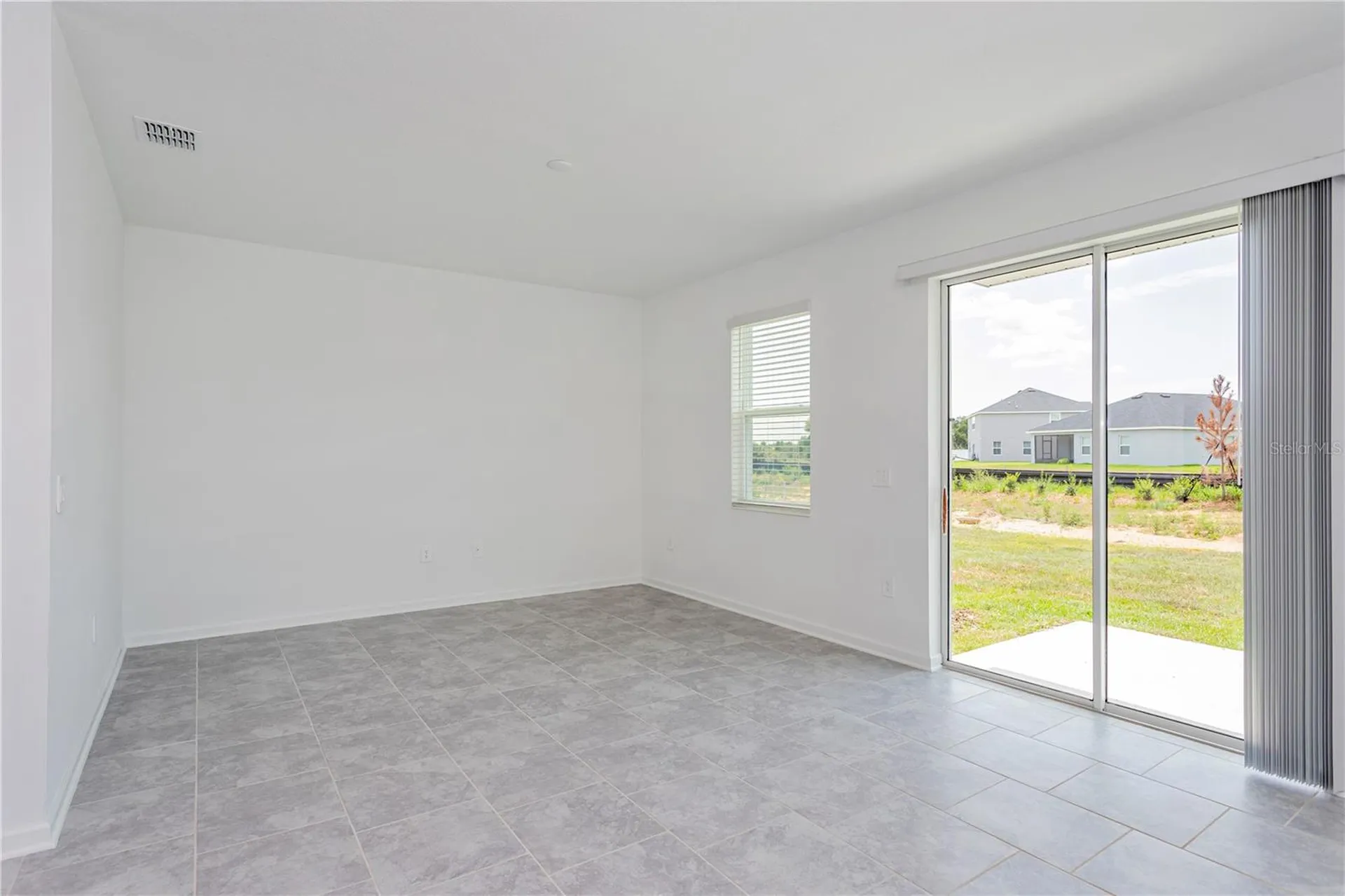 3227 Laurent Loop Davenport FL 33837