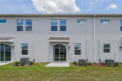 3227 Laurent Loop Davenport FL 33837
