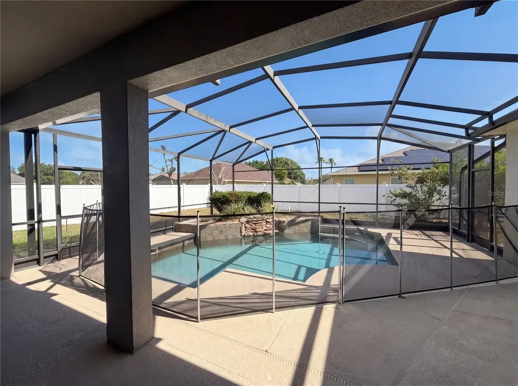 457 Amethyst Avenue Auburndale FL 33823