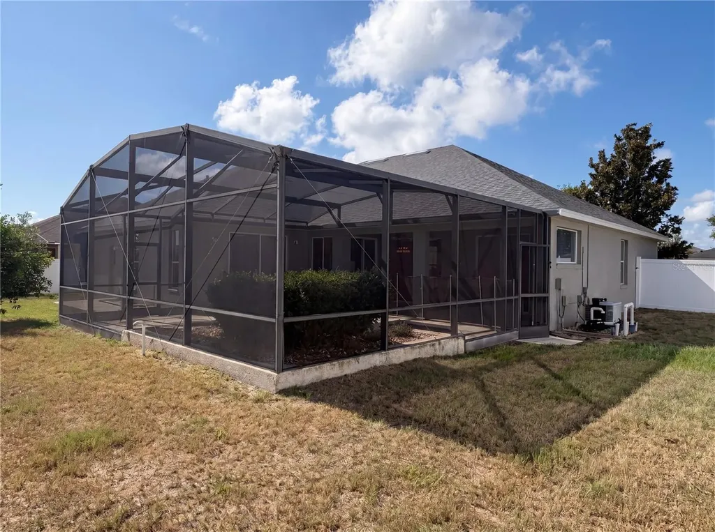 457 Amethyst Avenue Auburndale FL 33823
