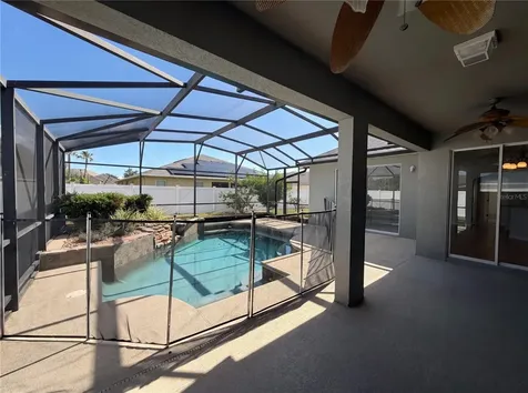 457 Amethyst Avenue Auburndale FL 33823