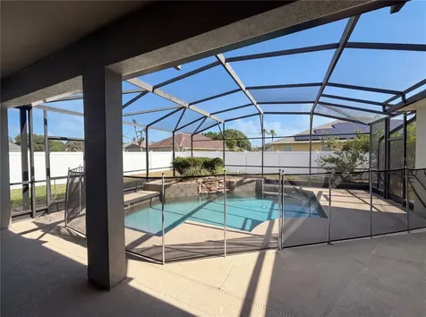 457 Amethyst Avenue Auburndale FL 33823
