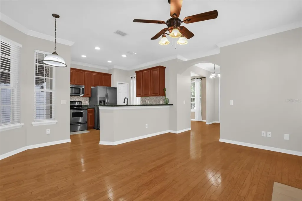 2165 Ridgewood Street Orlando FL 32803