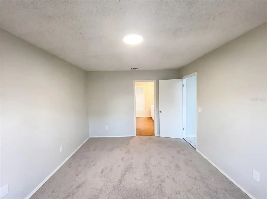 147 Coralwood Circle Kissimmee FL 34743