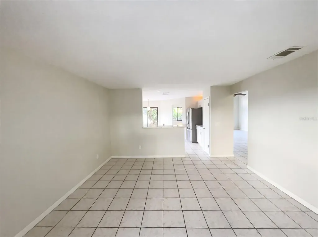 147 Coralwood Circle Kissimmee FL 34743