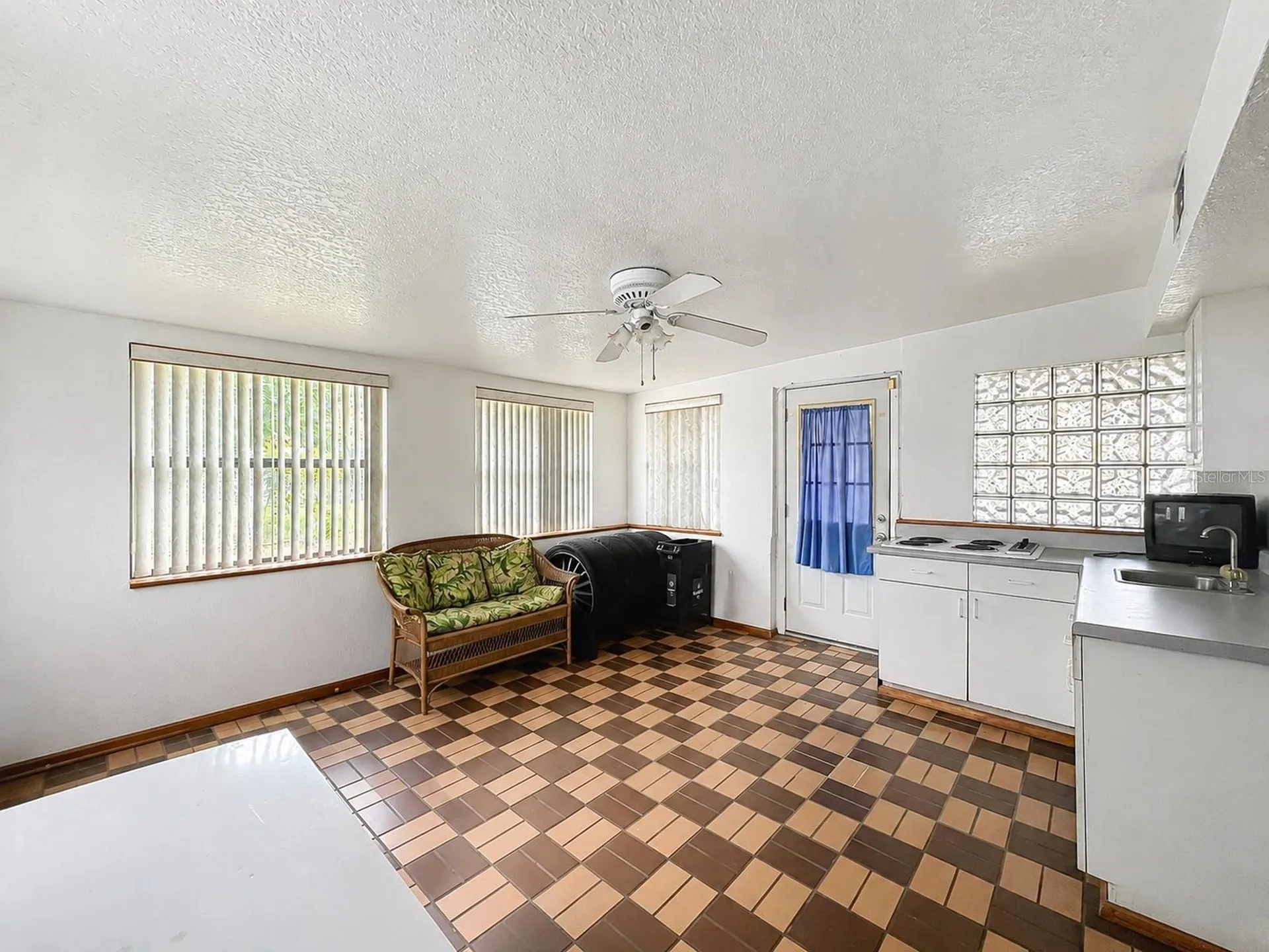 4001 Brinell Avenue Orlando FL 32808