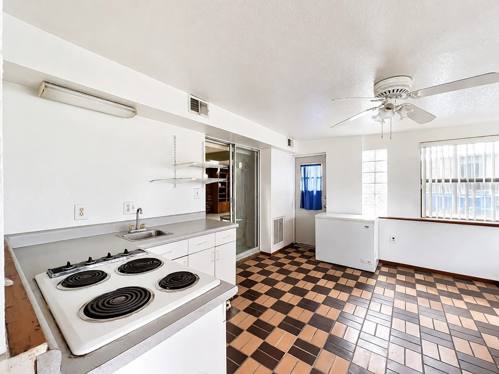 4001 Brinell Avenue Orlando FL 32808