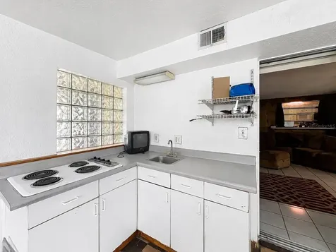 4001 Brinell Avenue Orlando FL 32808