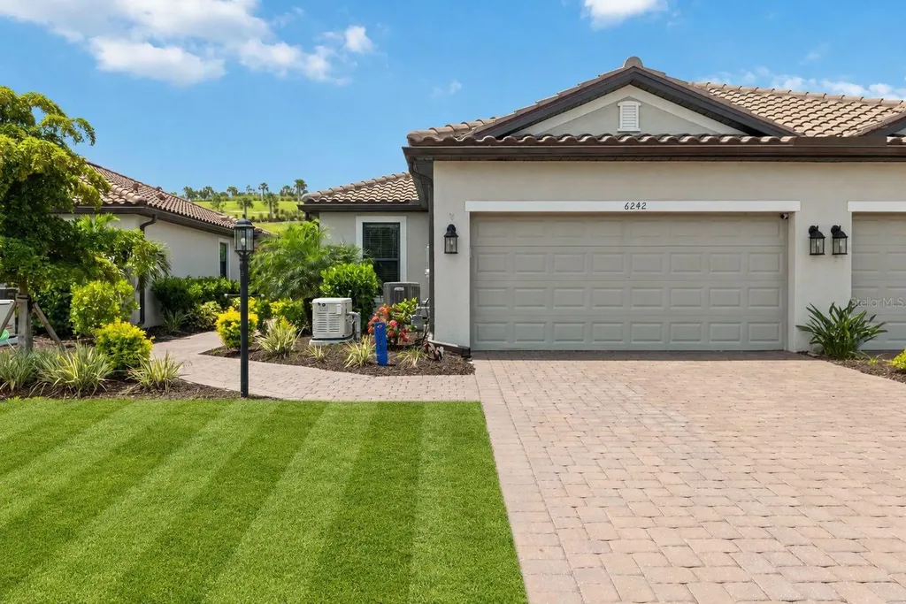 6242 Grandview Hill Court Bradenton FL 34203